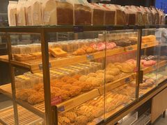 -Bread Talk 面包新语(荟聚店)