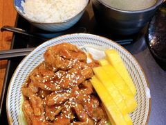 酸甜香芒鸡柳饭-又鸟pizza海南鸡饭(假日广场店)