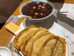 牛肉锅贴-莲湖糕团店·老秦淮小吃