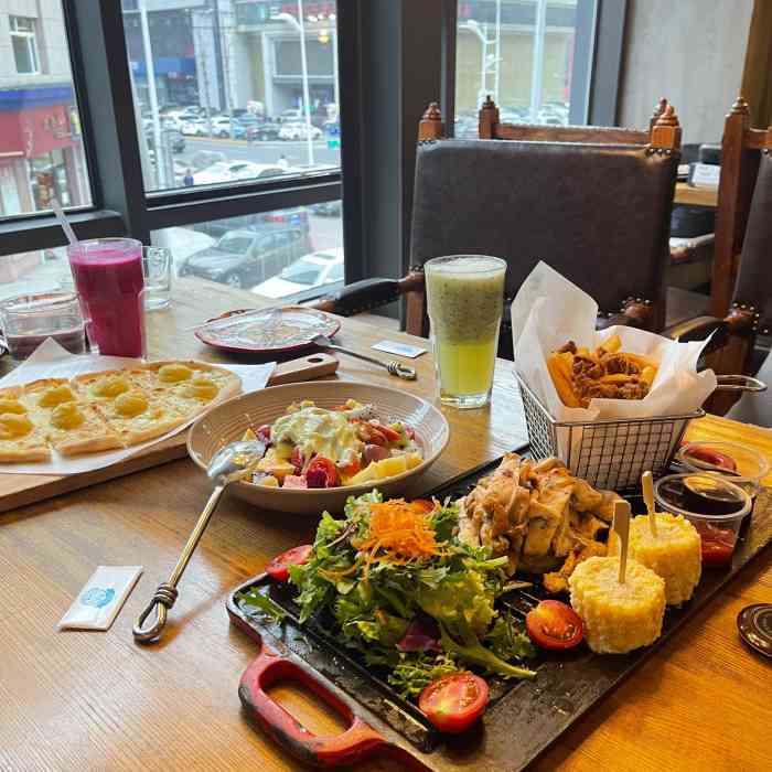 lyfatti 莱芙缇(赣水路店)-"[薄荷]环境:莱芙缇是一家西餐厅,和我.