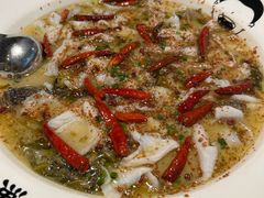 -江渔儿酸菜鱼(奥园广场金发购物中心店)