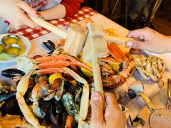 -The Crab Pot Seattle