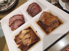 港式大四喜-粤港湾砂锅粥·宵夜(宝龙店)