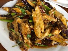-三居鲁味坊黄焖鸡(山大路店)