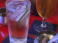 -池畔酒吧 WET Bar