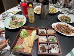 -五谷丰登农家院·地道胶东菜·海鲜烧烤(威海店)