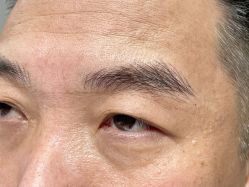 -一个差评成就的纹眉店