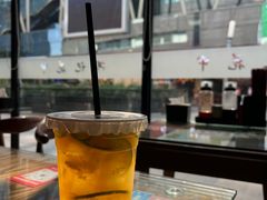 -何记花甲(海岸城旗舰店)