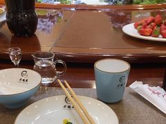-黄鹤楼大酒店(友谊北大街店)