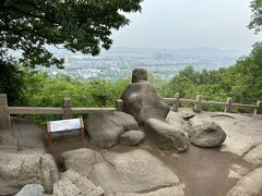 -灵岩山风景区
