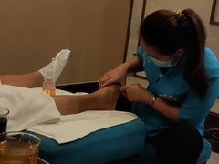 -康乃馨保健中心(第十一分店)