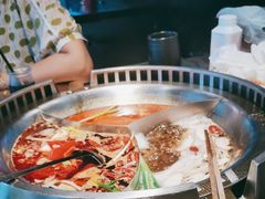 -辣伍鲜毛肚老火锅(元一店)