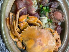 海鲜腊味煲仔饭-崖口煲仔饭