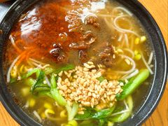 -同济大学本部学苑饮食广场