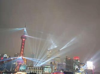 魔都暑期嗨翻天—普通食堂，南京路步行街，外滩灯光秀