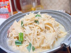 -宴小馆·小海鲜青岛菜(五四广场店)