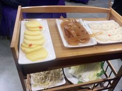 -渔香岛美蛙鱼头火锅(黔灵山公园店)