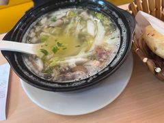 -闫家驴肉老店(华电一校店)