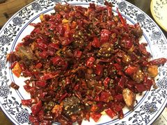 -黄桷树曹家私房菜(江与城店)