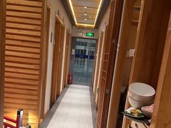-花和海鲜自助(梅江店)