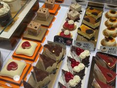 -红跑车(仙鹤街店)