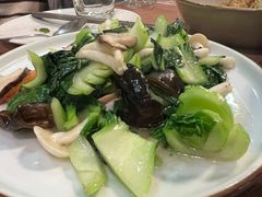 -意卡菲·欢乐聚会餐厅(华侨店)