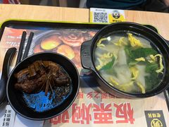 -老娘舅(吴淞路店)