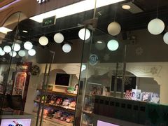 -4iNLOOK美瞳店(龙之梦购物中心虹口店)