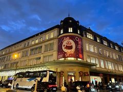 -乐蓬马歇百货公司(Rive Gauche)