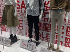 -优衣库(上海正大广场店)