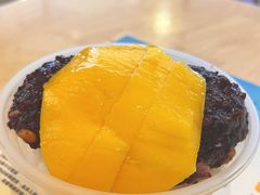 芒果白雪黑糯米甜甜-满记甜品(万科广场店)