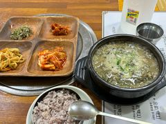 -城山辣炒黑猪肉