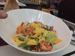大虾芒果沙拉-小莫餐厅And More Restaurant西餐(北京展览馆店)