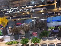 -金滏山烤肉·海鲜·火锅自助餐厅(襄阳万达店)