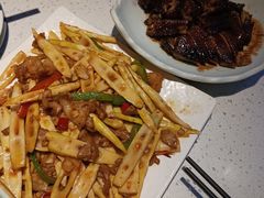 -秋色客家菜(流塘店)