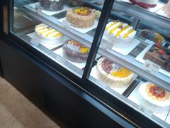 -皇冠幸福里动物奶油生日蛋糕(万达店)