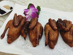 -轩记海鲜餐厅·四十五年老字号·经典粤菜(西区彩虹店)