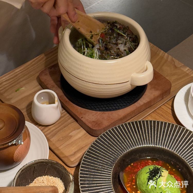 苏州新开的！！漂亮好吃的素食餐厅。。