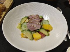 鸭胸蔬菜沙拉-圣丰索菲特·法国餐厅