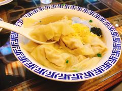 -笑来喜馄饨小笼工坊店(湖滨街店)