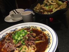 -万重锦·人文川菜馆(骡马市店)