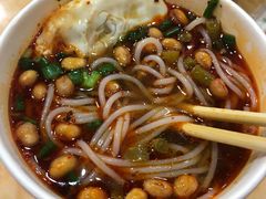 -覃肥叔桂林米粉(粮道街店)