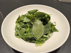 凉拌荆芥-梅利汴京烤鸭•开封豫菜地标店(东大街店)