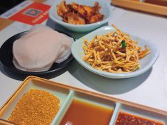 -猪啊牛呀羊啊铜盘烤肉(正大广场店)