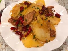 土豆片炒肉-文三里屯面馆(三里屯店)