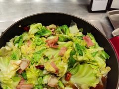 培根炒圆白菜-北京王府井希尔顿酒店·万斯阁西餐厅