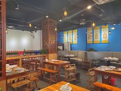 大堂-苏完瓜尔佳氏·满洲涮肉(古方路店)