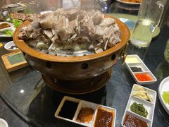 蒙料一八手把肉-蒙料·手把肉(望京店)