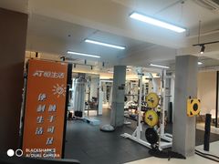 -GYMPLUS私教健身会馆(大悦城店)
