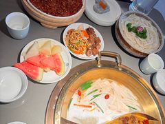 -刘一手重庆火锅(万达广场颍泉店)